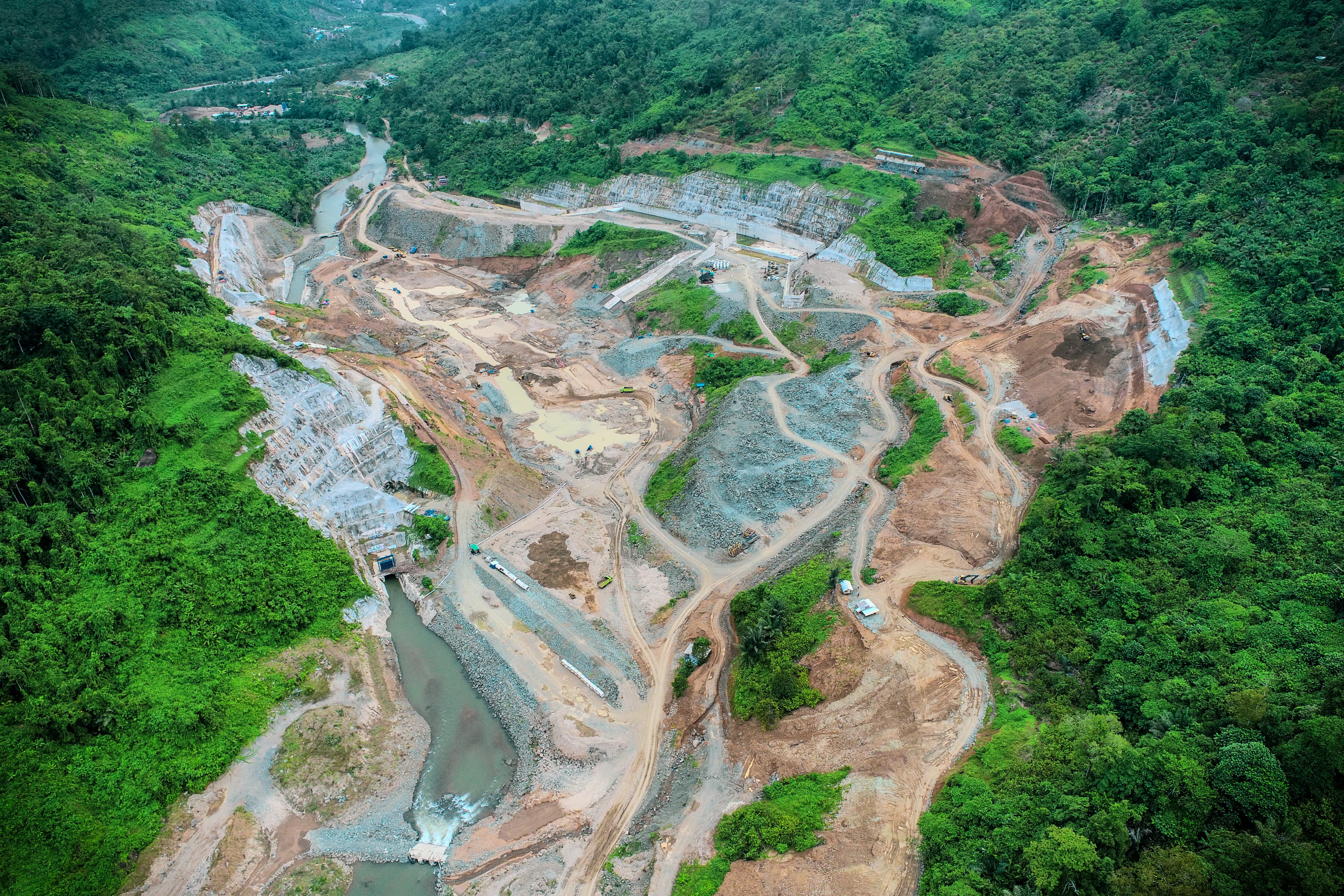 Atasi Kekeringan dan Dorong Ketahanan Pangan di Sulbar, Brantas Abipraya Bangun Bendungan Budong-Budong