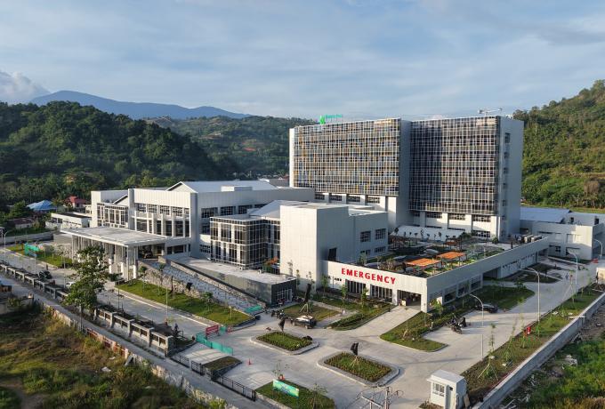 Pembangunan rumah sakit ini tidak hanya memberikan manfaat bagi masyarakat Papua, tetapi juga meningkatkan derajat kesehatan masyarakat Papua serta mempercepat pencapaian tujuan pembangunan berkelanjutan.