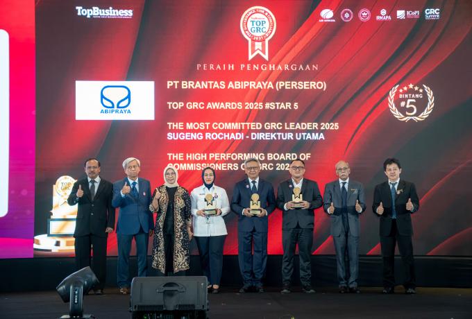 Brantas Abipraya Raih 3 Penghargaan Bergengsi di TOP GRC Awards 2025